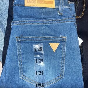 Ace Jeans Women's Skinny Jeans in Medium Blue